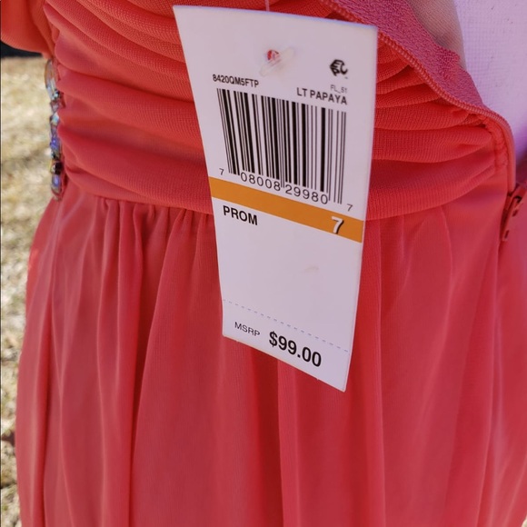 Prom dress BNWT - Picture 7 of 8